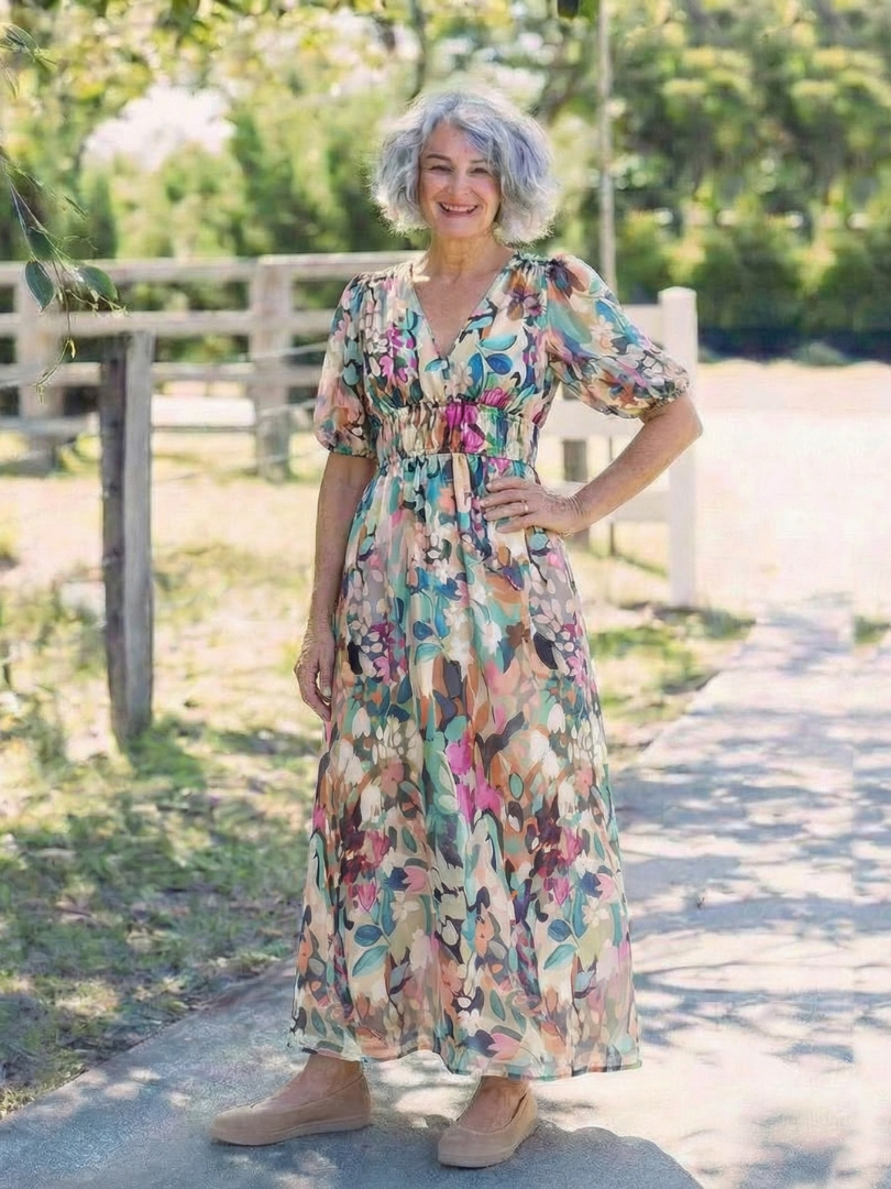 Brindley London | V Neck Short Sleeve Gathered Waist Midi Dress