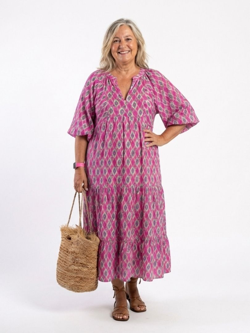 Brindley London | Three Quarter Sleeve V Neck Patterned Midi Dress