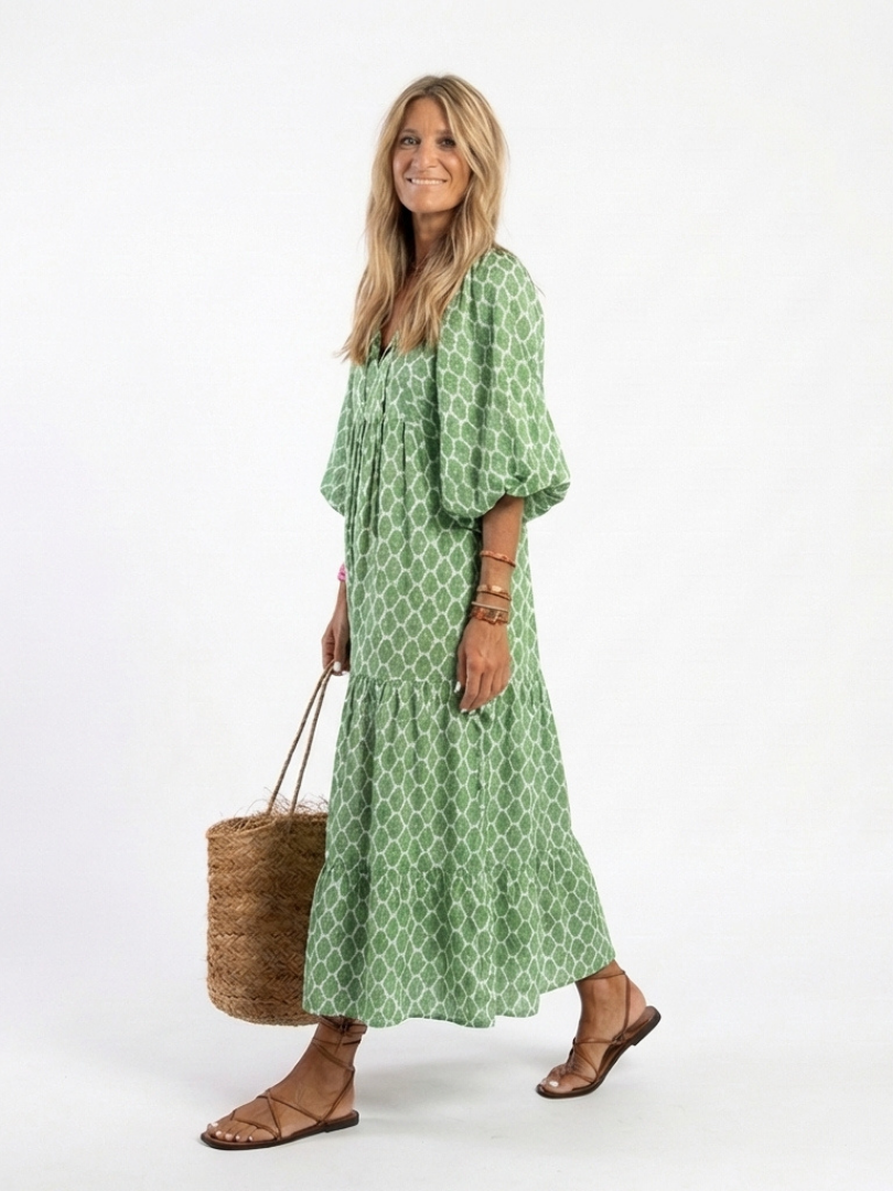 Brindley London | Three Quarter Sleeve V Neck Patterned Midi Dress