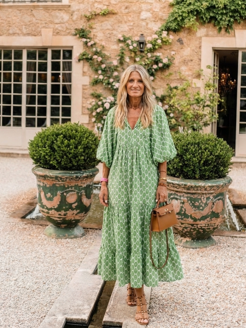 Brindley London | Three Quarter Sleeve V Neck Patterned Midi Dress